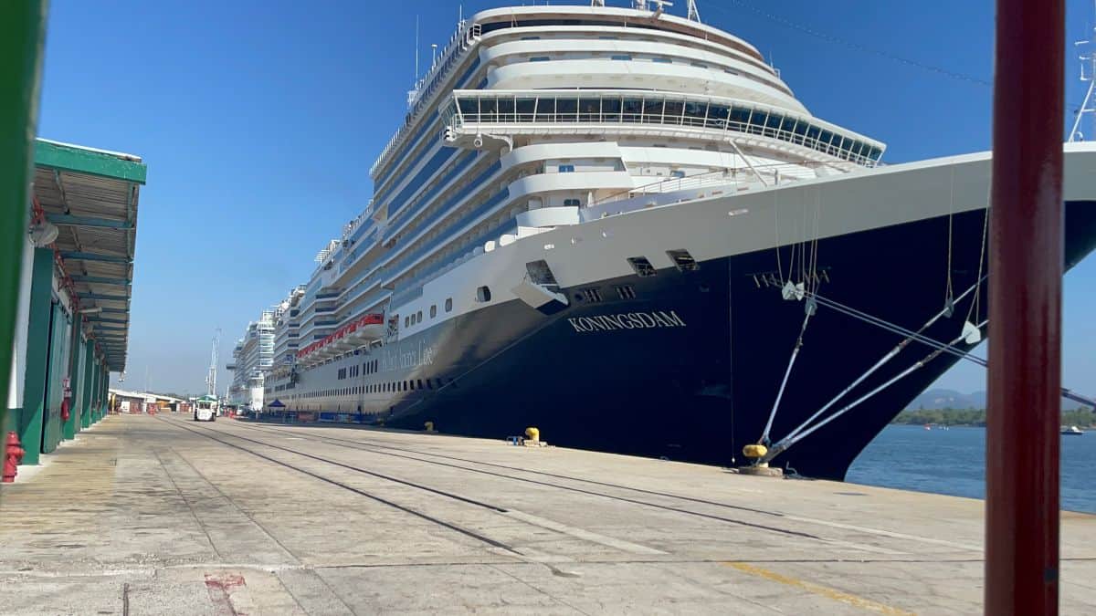 Konigsdam Holland America Cruise